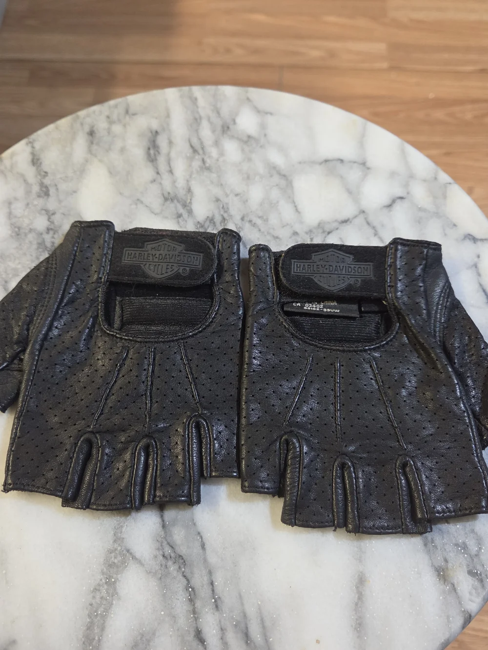 Harley-Davidson Black Fingerless Perforated Leather Riding Gloves